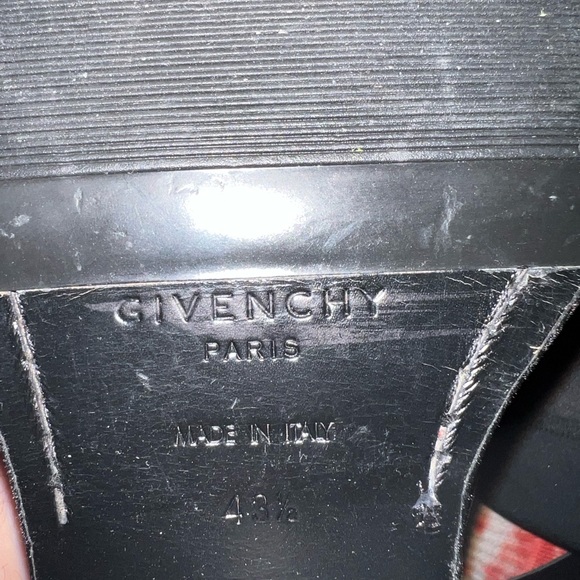 Givenchy Black Velvet Chelsea Boot.   Riccardo Tisci for Givenchy. Size 44 main image 8